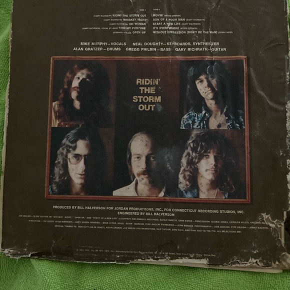 Album R.E.O SPEEDWAGON - Picture 2 of 4